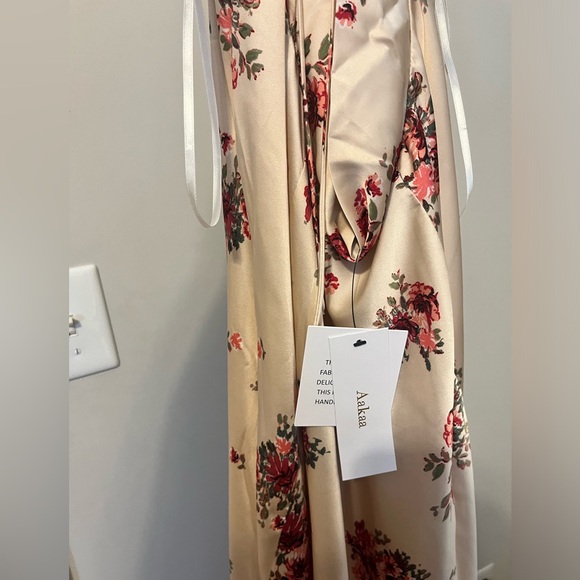 NWT Vici Satin Slip Dress - Picture 4 of 4